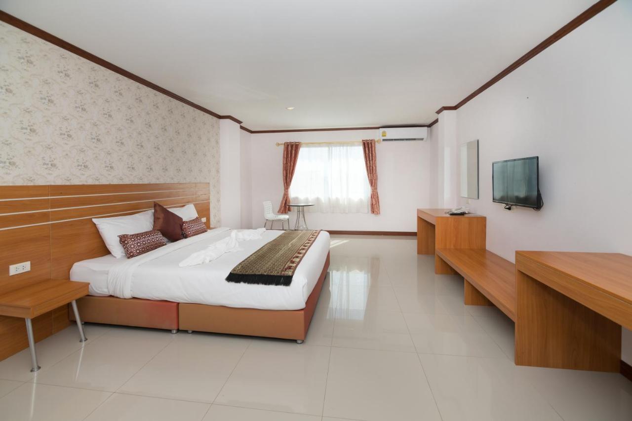 Regenta Central Residency Pattaya Exterior photo
